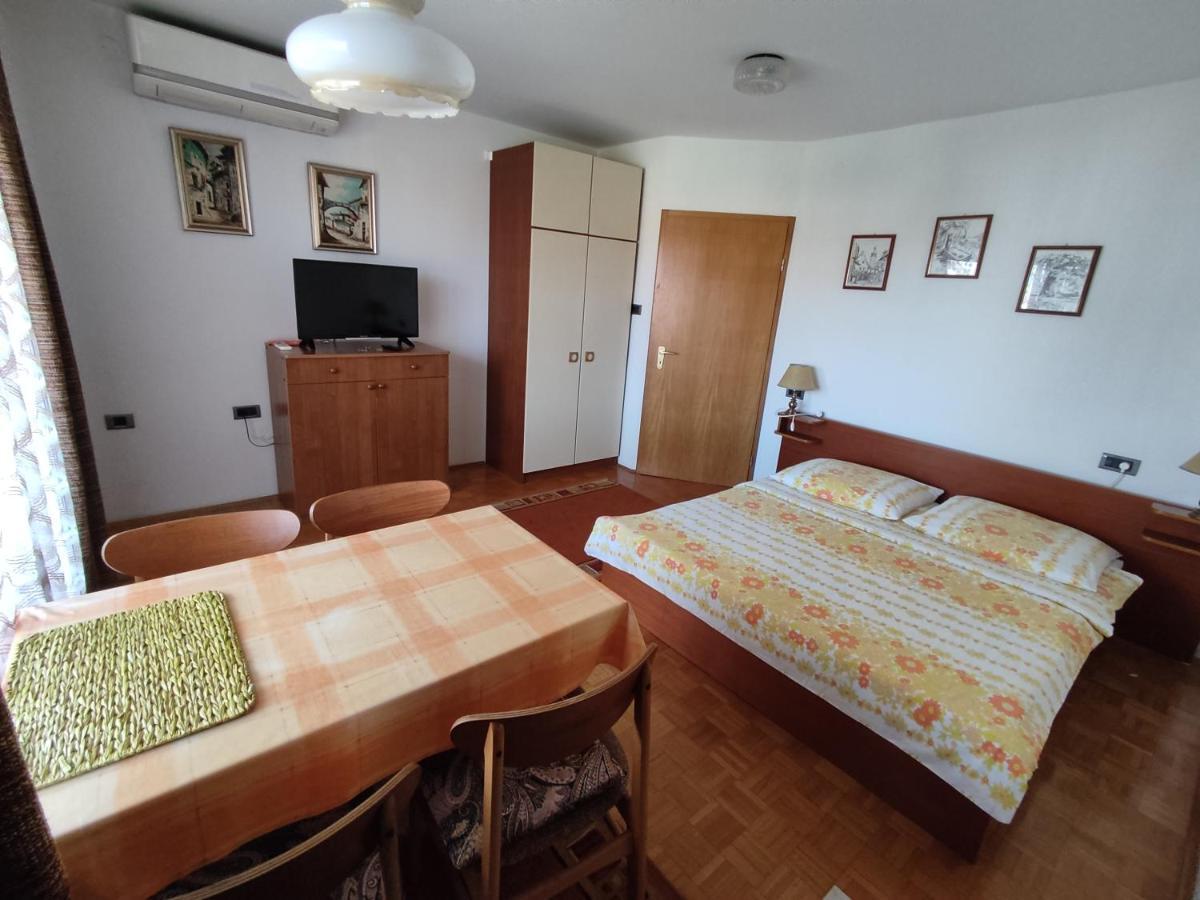 איזולה Apartments Samec מראה חיצוני תמונה