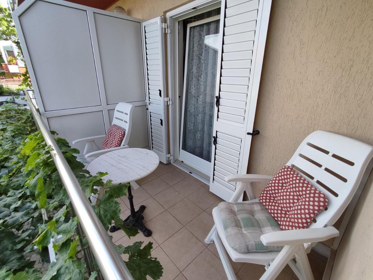 איזולה Apartments Samec מראה חיצוני תמונה