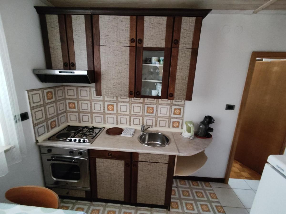 איזולה Apartments Samec מראה חיצוני תמונה
