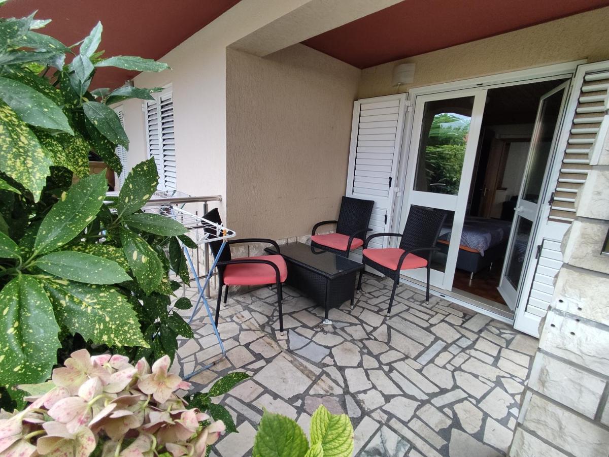 איזולה Apartments Samec מראה חיצוני תמונה